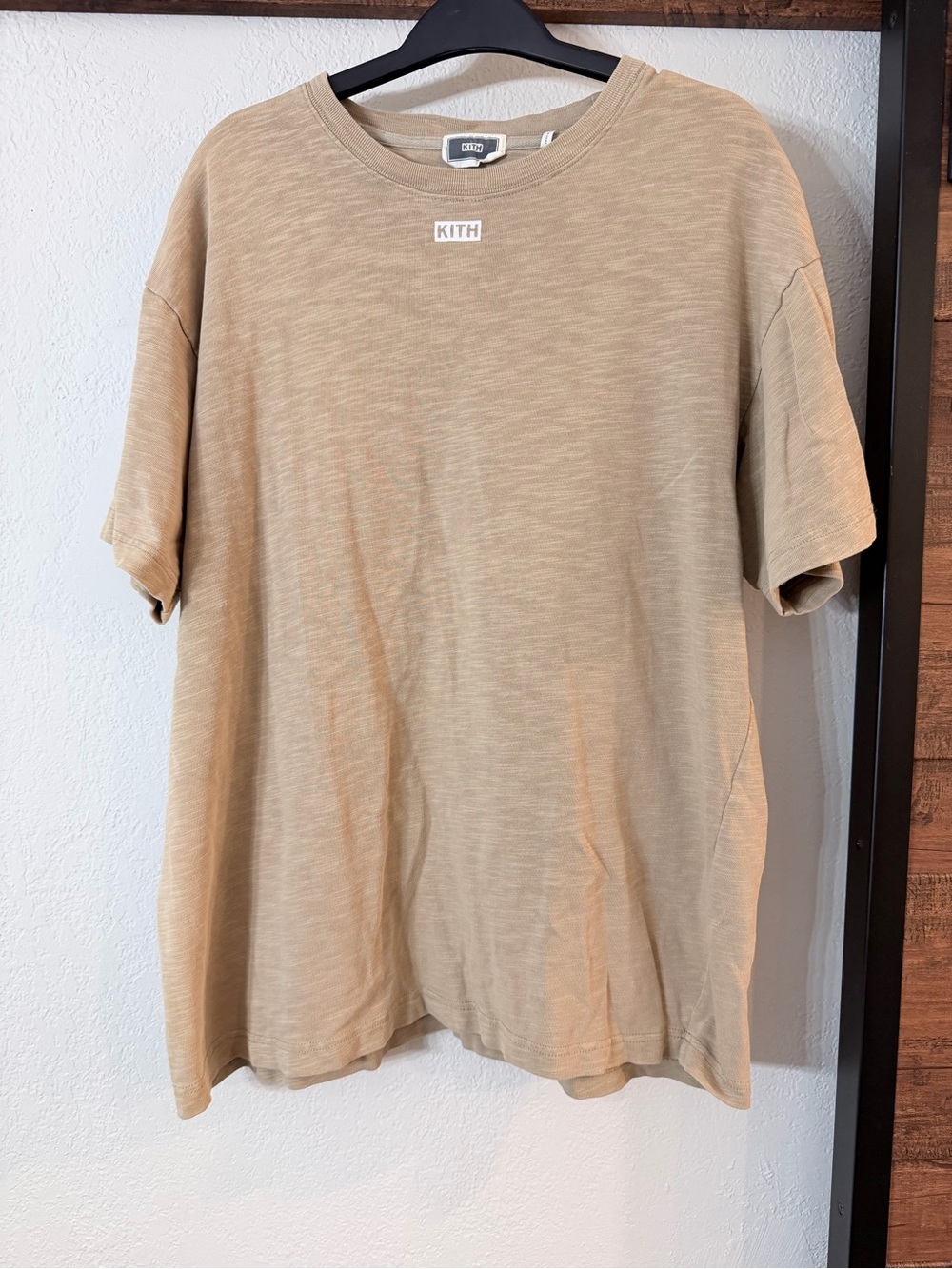 Kith Men’s Sand/Tan Short-Sleeve Crewneck T-Shirt